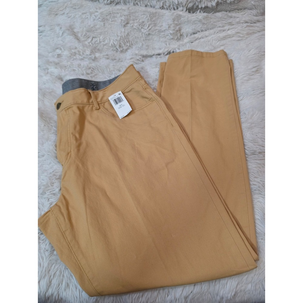 NWT IZOD Saltwater Stretch Chino Pants 36x32 Slim Fit Flat Front Taffy Tan